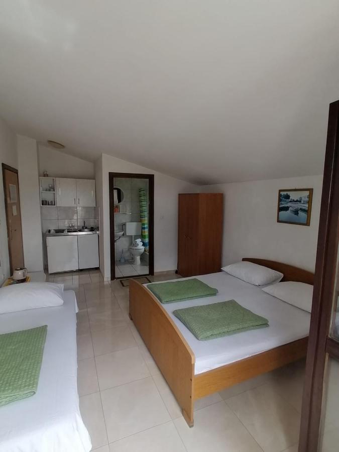 Studio Apartmani Marinella Baška Voda Dış mekan fotoğraf