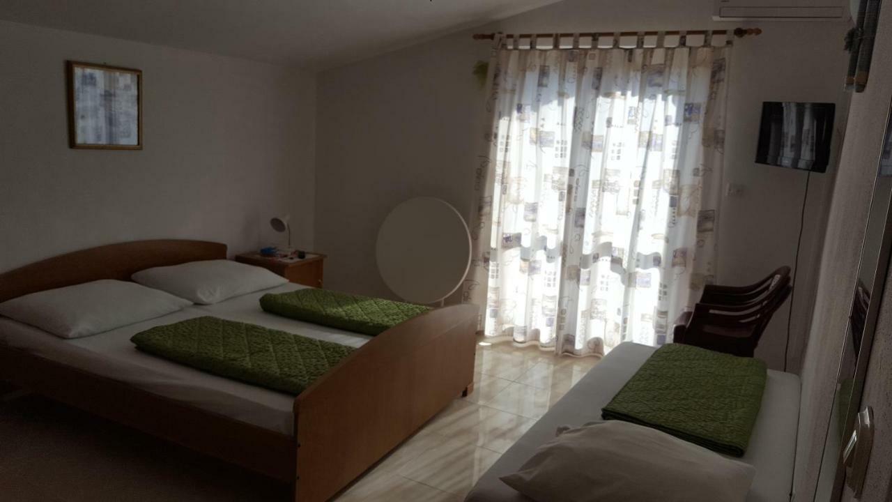 Studio Apartmani Marinella Baška Voda Dış mekan fotoğraf